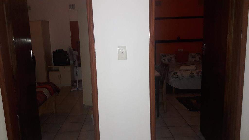 Guesthouse Villa Nina Okahandja Buitenkant foto