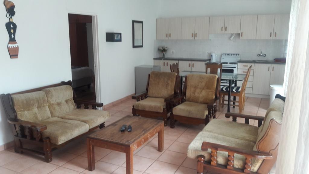 Guesthouse Villa Nina Okahandja Buitenkant foto