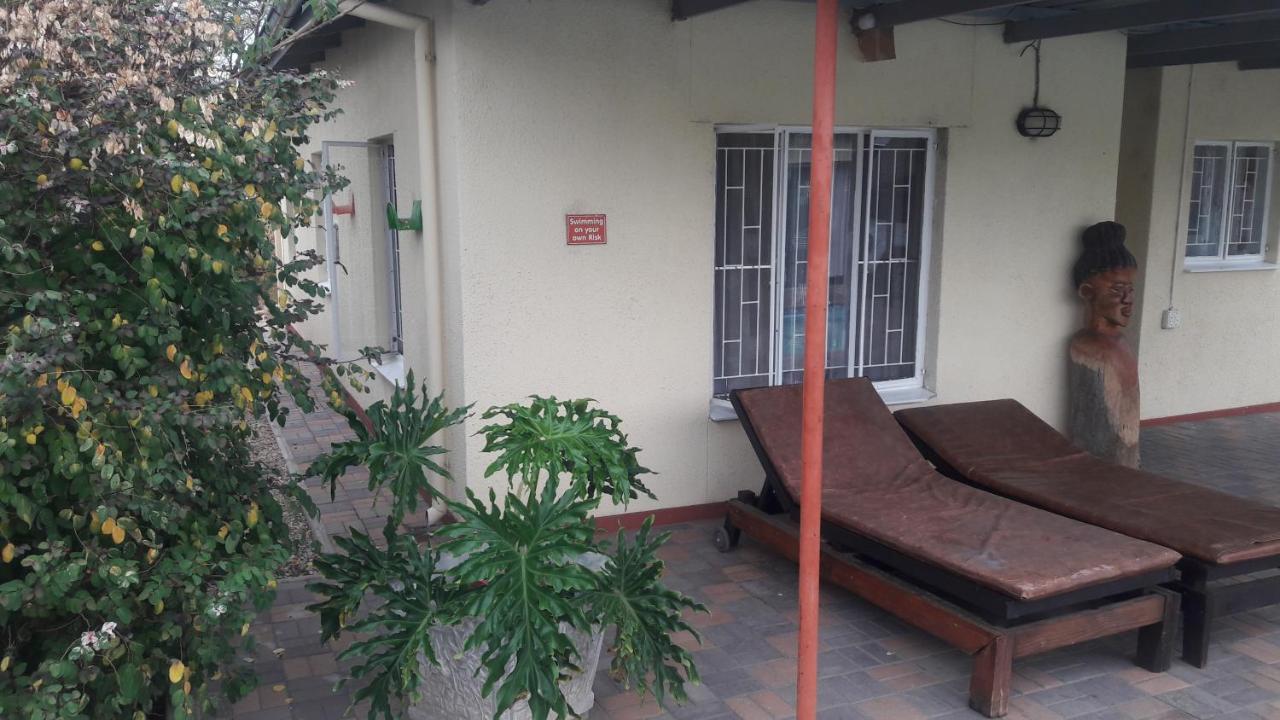 Guesthouse Villa Nina Okahandja Buitenkant foto